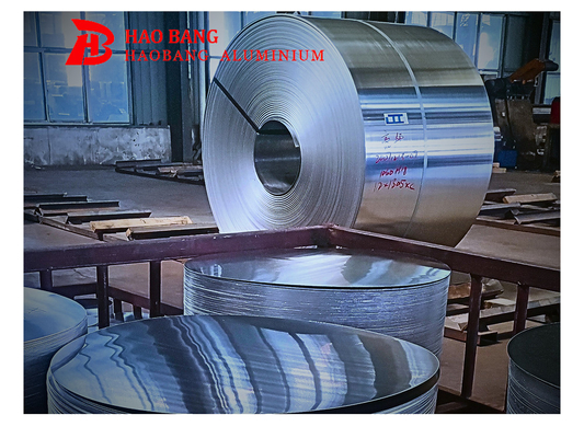 Προσαρμόσιμα Dc ή Cc 1050 1060 3003 5052 5474 6061 Αλουμινίου Coil για διακόσμηση οροφή κελιά ρυμούλκη κουρτίνα τοίχος