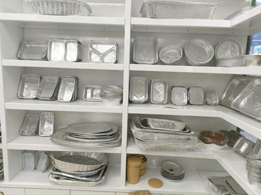 Κατάλληλο για κουτιά με φαγητό από αλουμίνιο σε βιομηχανία εστίασης, εξατομικευμένη εξυπηρέτηση, με πάνω από δέκα χρόνια επαγγελματικής υποστήριξης εργοστασίου