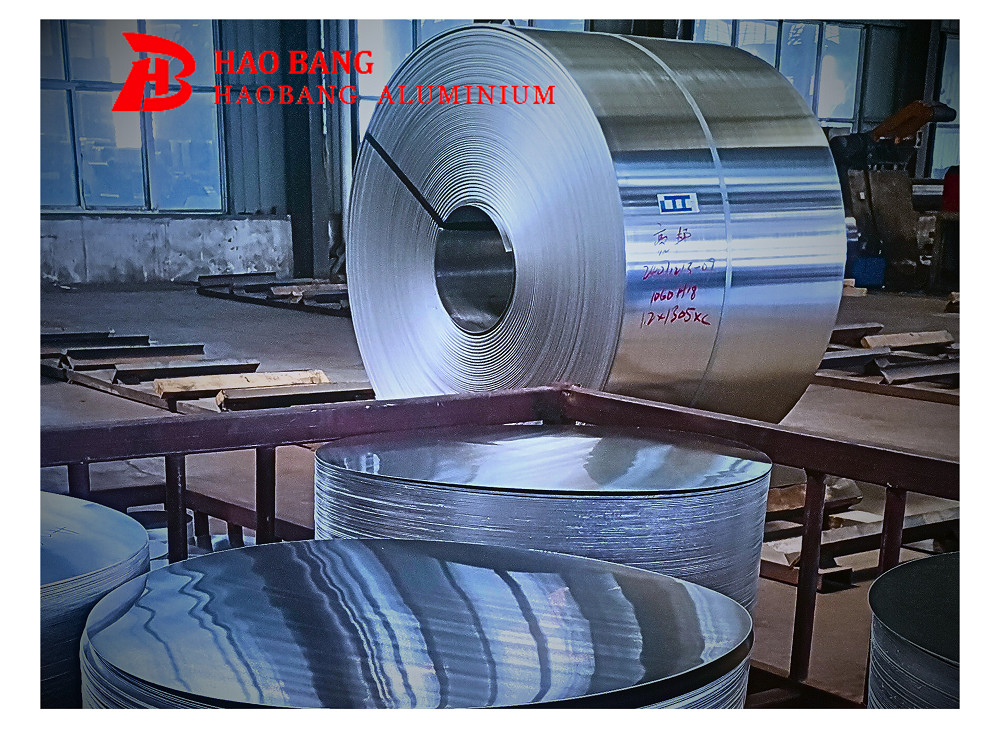 Προσαρμόσιμα Dc ή Cc 1050 1060 3003 5052 5474 6061 Αλουμινίου Coil για διακόσμηση οροφή κελιά ρυμούλκη κουρτίνα τοίχος